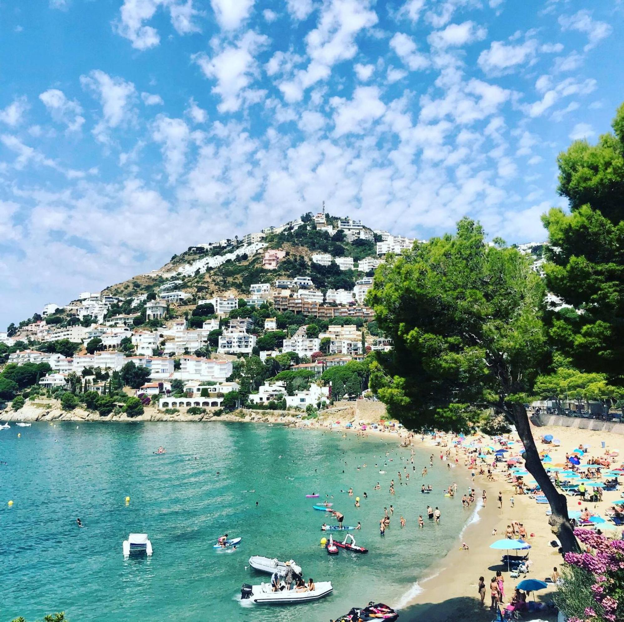 Apartamento En Roses A 2 Min De La Playa Con Vistas Al Mar Av-18 Gérone Extérieur photo